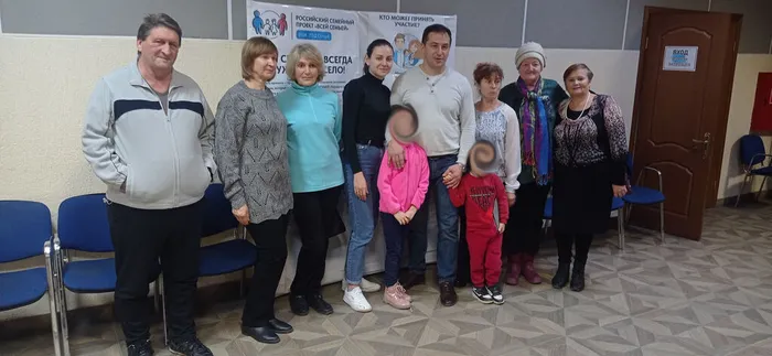 фото зрителей с ролапом